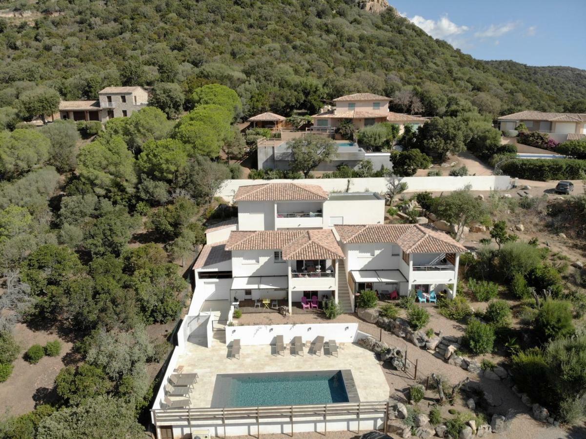 Tres Belle Residence Vue Mer Et Piscine Chauffee - Baccalocation بورتو فيكشْيو المظهر الخارجي الصورة